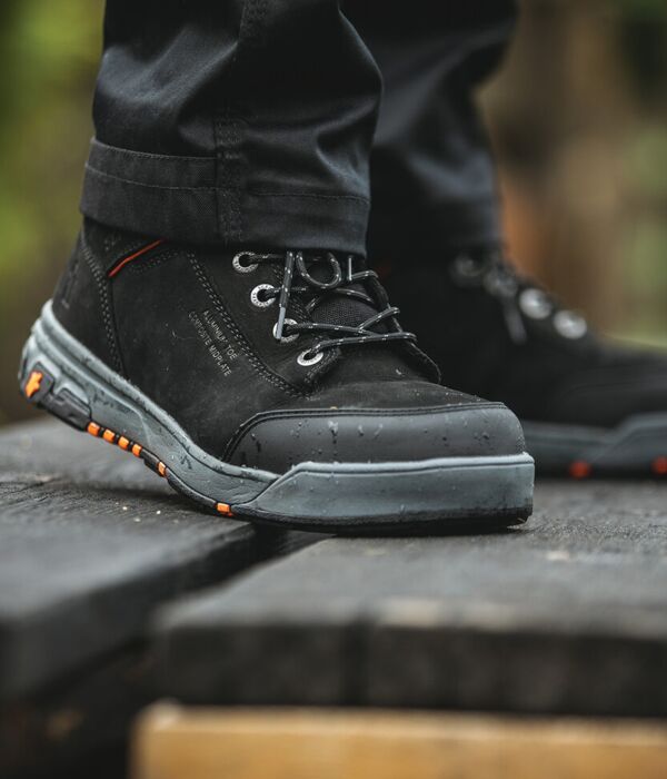 Switchback 3 safety boots Thumbnail