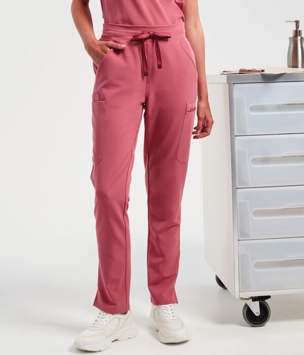 Women’s 'Relentless' Onna-stretch cargo pants Thumbnail