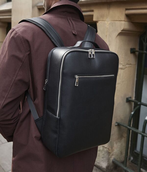 Tailored luxe PU backpack Thumbnail