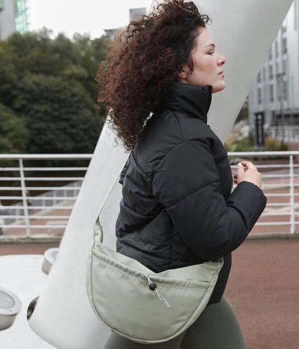 Studio cross-body bag Thumbnail