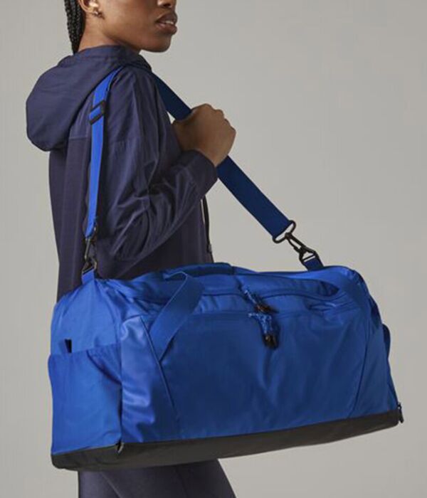 Multi-sport holdall Thumbnail