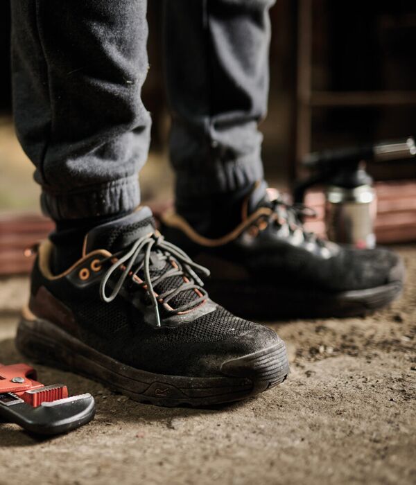 Crossfort S1 X-over metal-free safety trainers Thumbnail