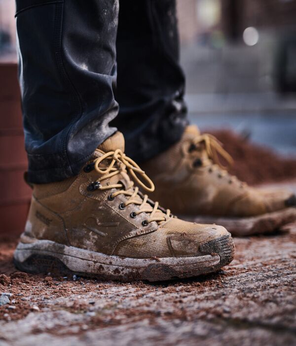 Metafort S1PL safety hikers Thumbnail