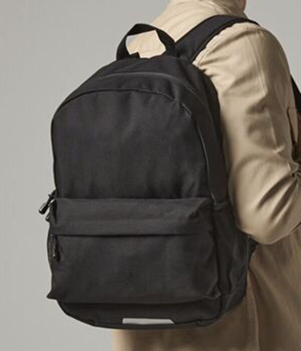 Academy backpack Thumbnail