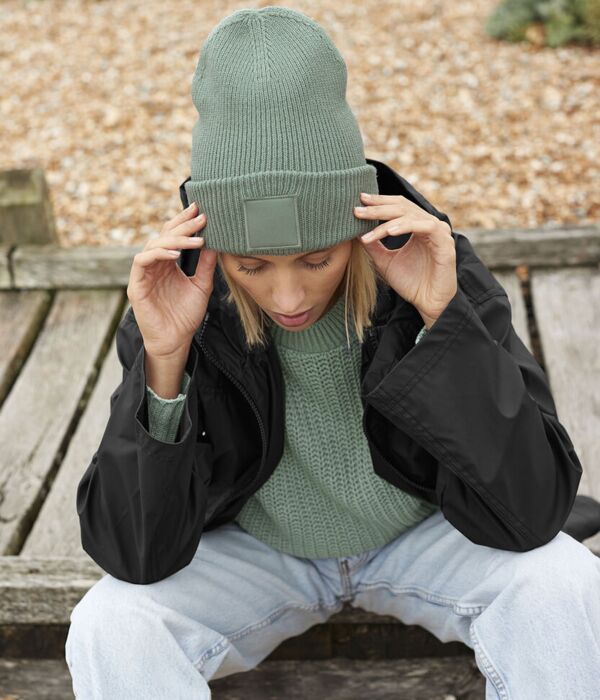 Deep-cuffed tonal patch beanie Thumbnail
