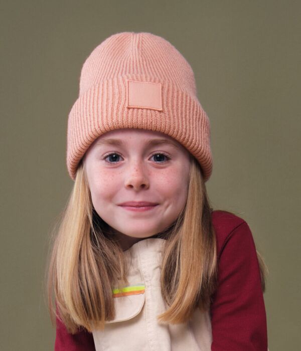 Kids deep cuffed tonal patch beanie Thumbnail