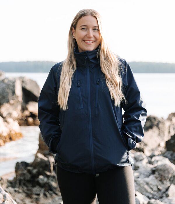 Women’s Scirocco lightweight shell Thumbnail