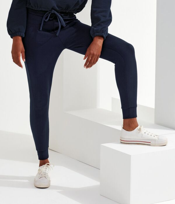 Women's TriDri® Fitted Joggers Thumbnail